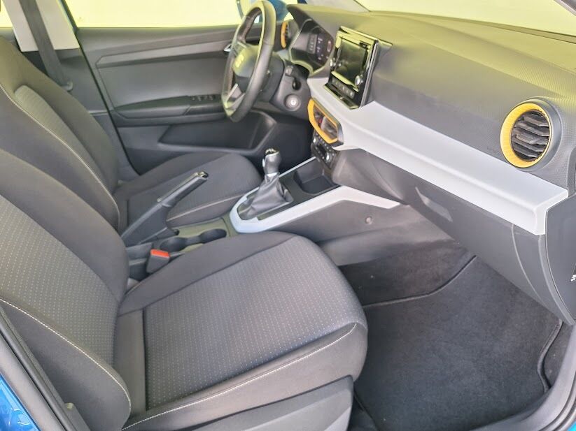 seat-arona-2023-gasolina-999cc