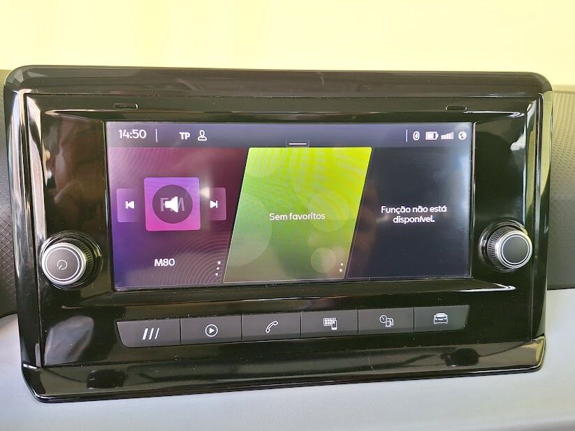 seat-arona-2023-gasolina-999cc