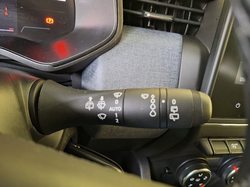 renault-clio-2024-diesel-1461cc
