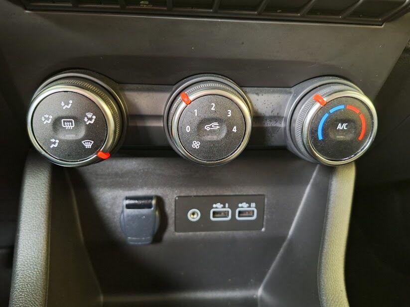 renault-clio-2024-diesel-1461cc