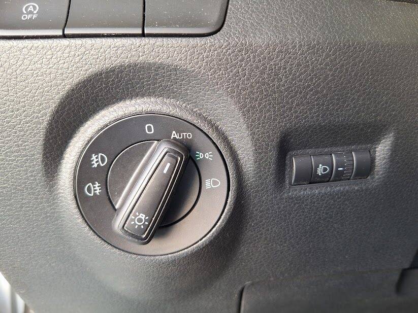 skoda-fabia-break-2022-gasolina-999cc
