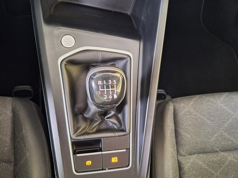 volkswagen-golf-2022-gasolina-999cc