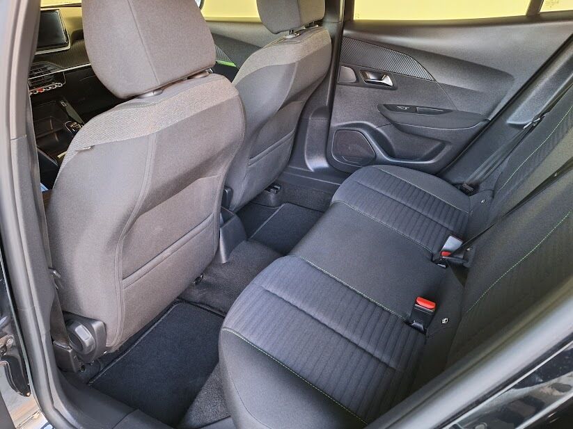 peugeot-2008-2023-gasolina-1199cc