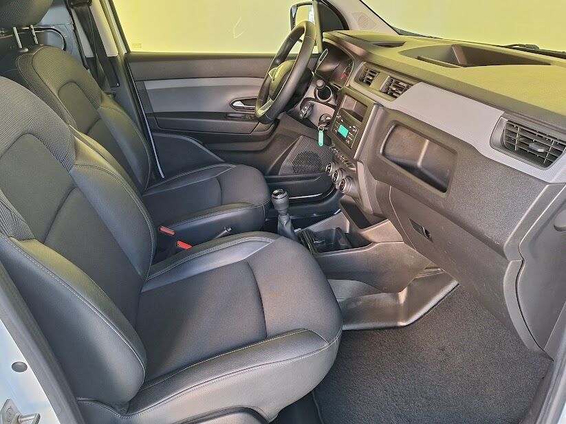 renault-express-2023-diesel-1461cc