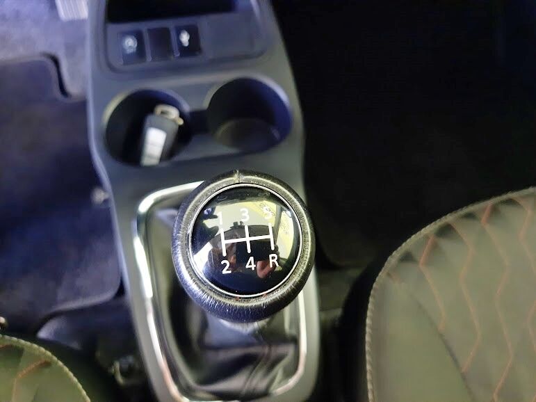 mitsubishi-space-star-2022-gasolina-1193cc