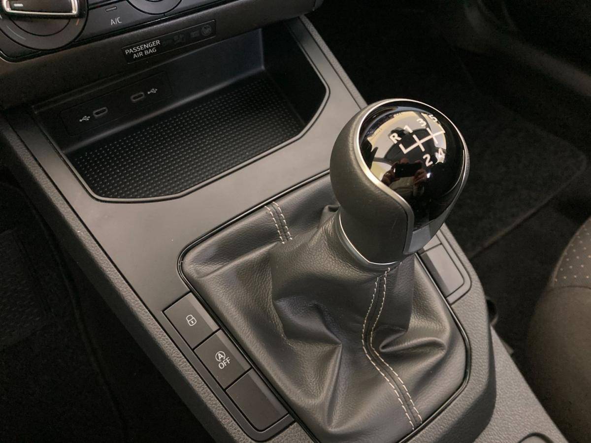 seat-ibiza-2022-gasolina-999cc
