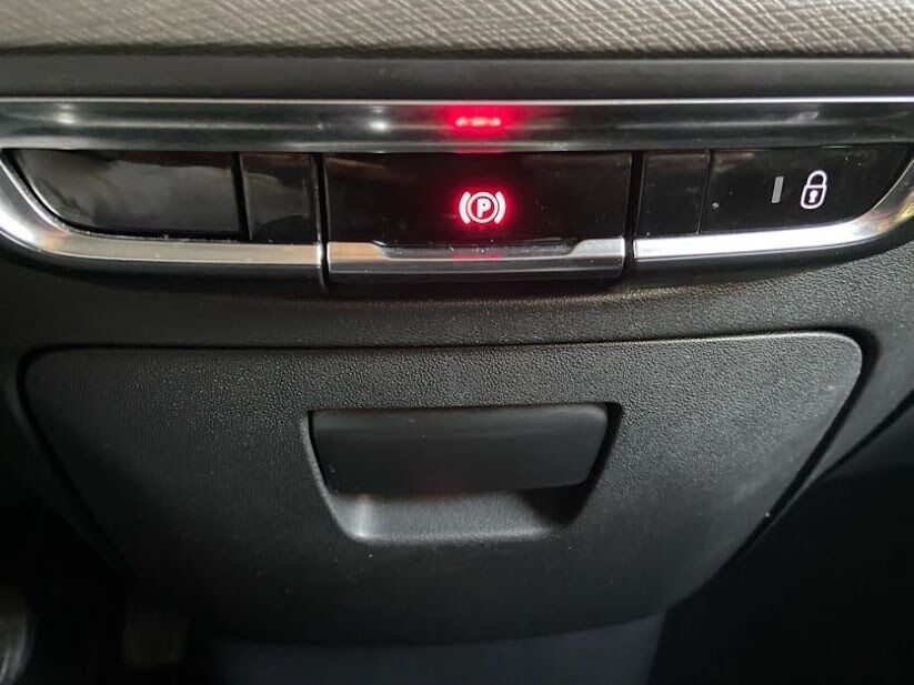 citroen-grand-c4-2022-diesel-1499cc