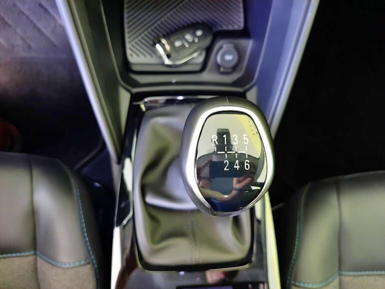 citroen-c4-2023-gasolina-1199cc