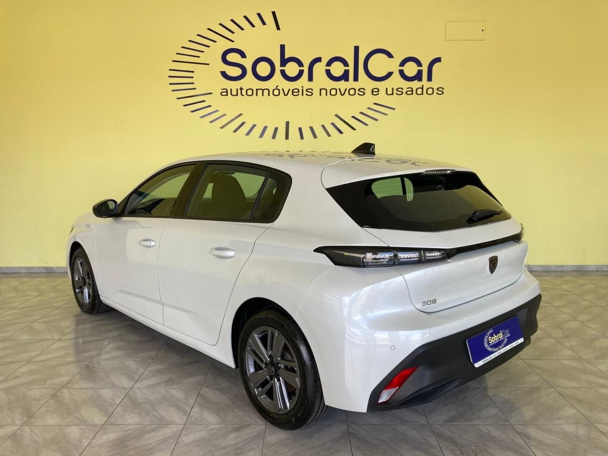 peugeot-308-2023-gasolina-1199cc