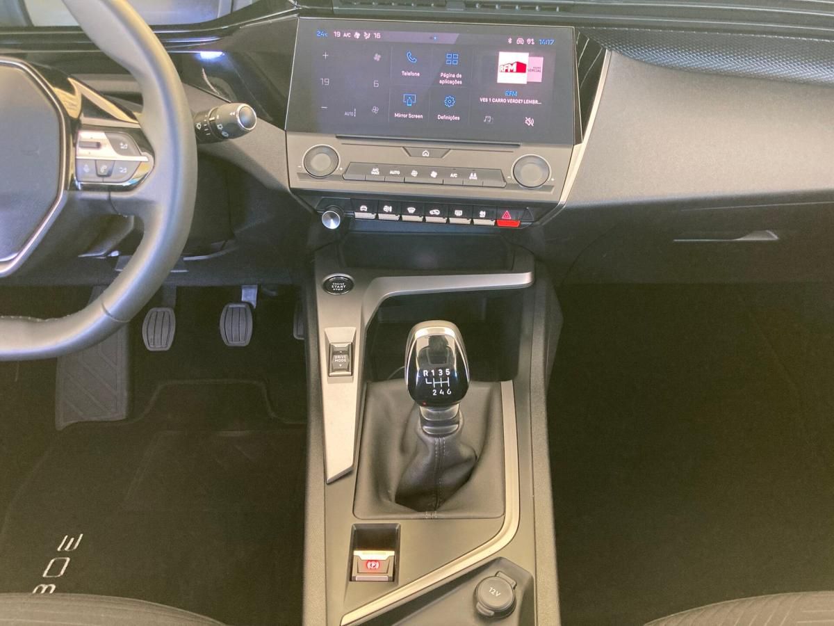 peugeot-308-2023-gasolina-1199cc