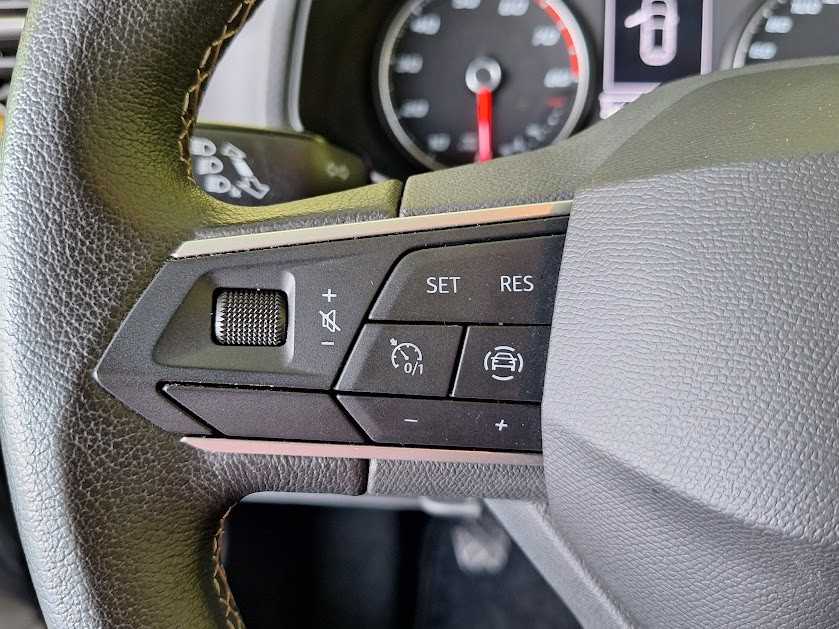 seat-ibiza-2022-gasolina-999cc