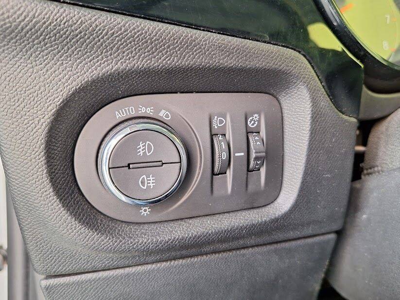 opel-corsa-2023-gasolina-1199cc