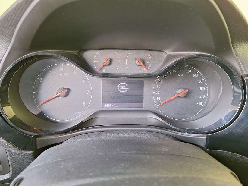 opel-corsa-2023-gasolina-1199cc