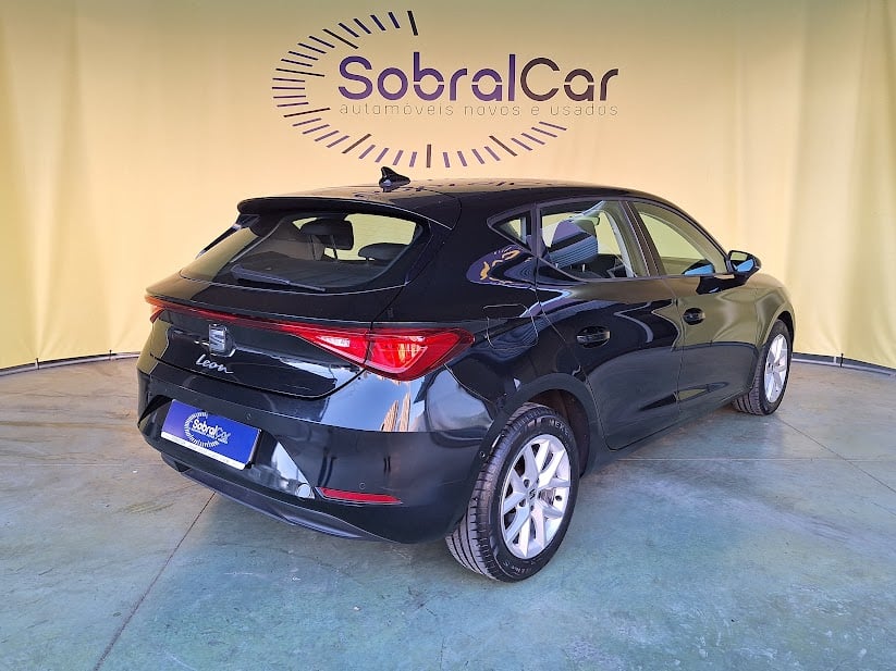 seat-leon-2022-gasolina-999cc