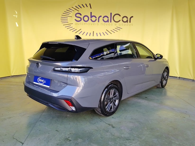 peugeot-308-sw-2024-gasolina-1199cc