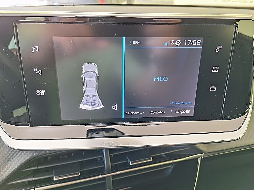 peugeot-2008-2023-diesel-1499cc