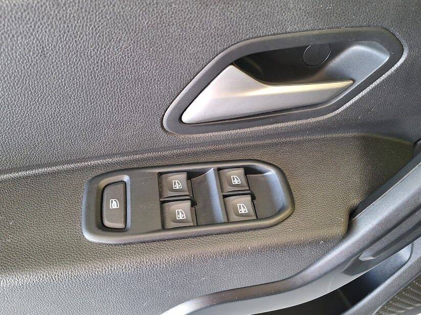 dacia-duster-2023-gasolina-999cc