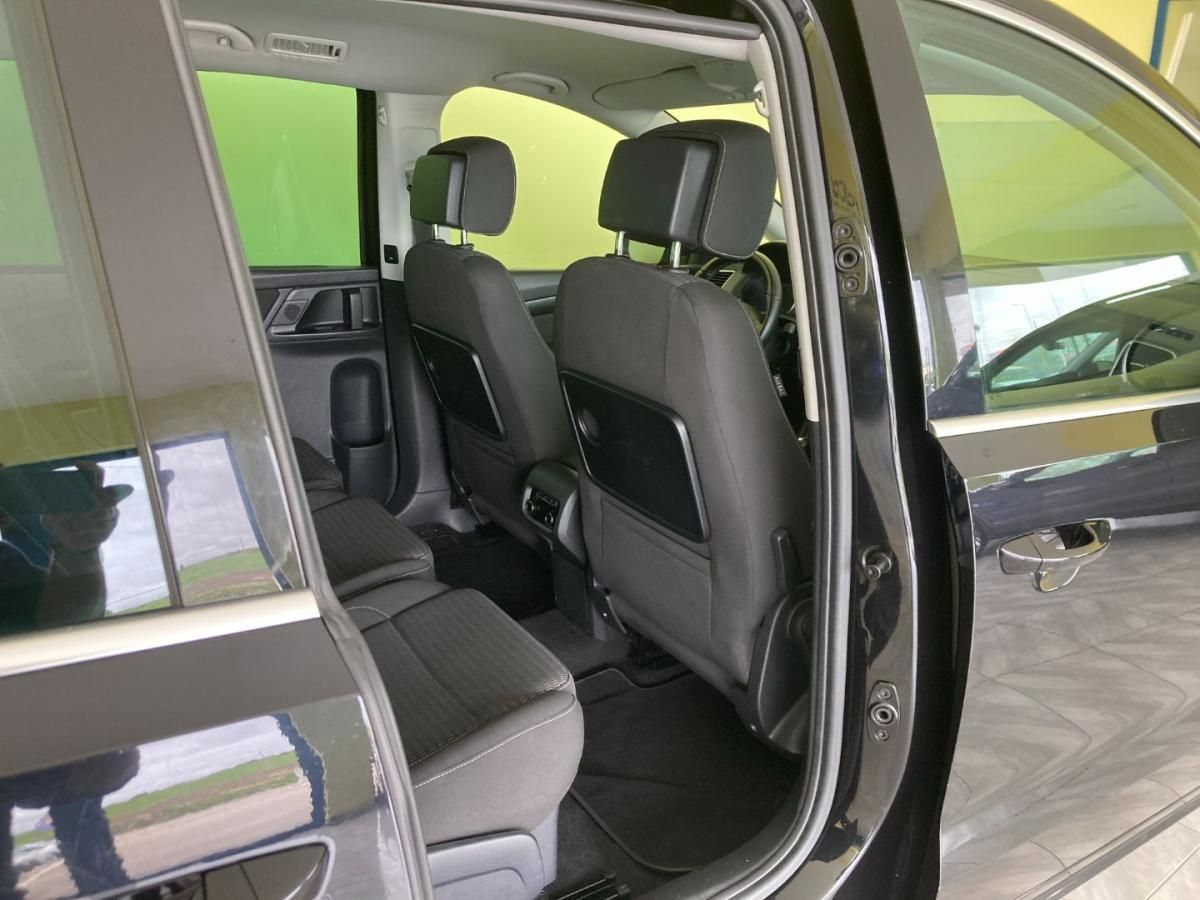 seat-alhambra-2019-diesel-1968cc