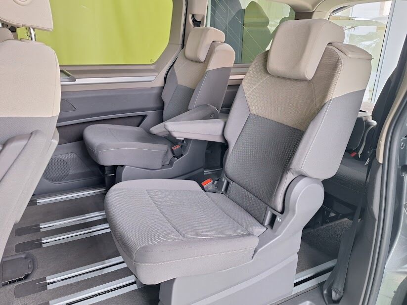 volkswagen-transporter-2023-diesel-1968cc