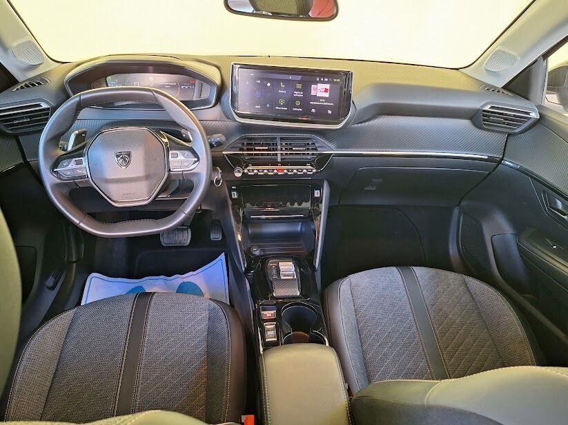 peugeot-208-2024-hibrido-a-gasolina-1199cc