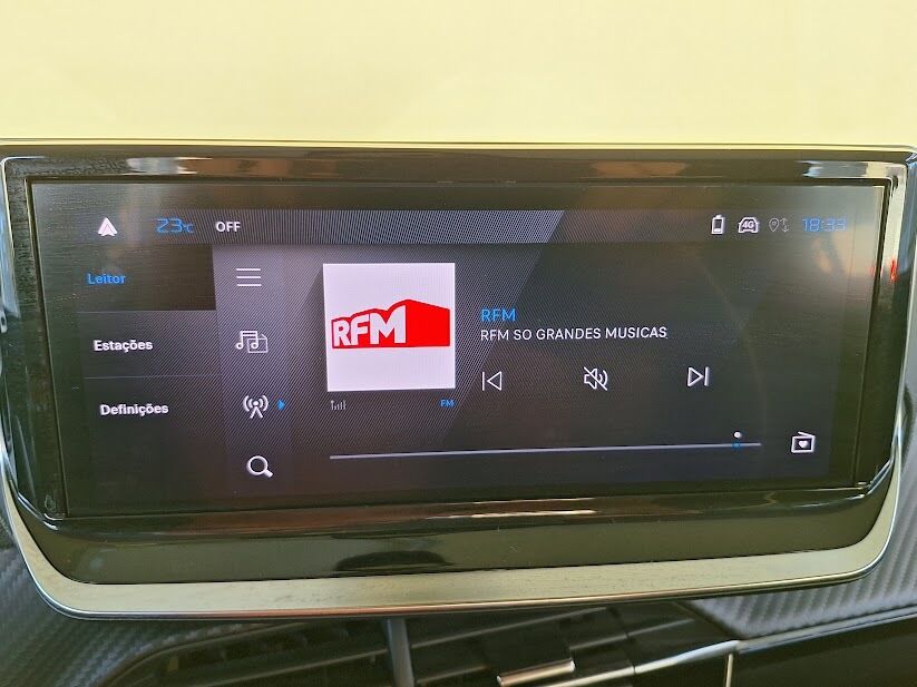 peugeot-208-2024-hibrido-a-gasolina-1199cc