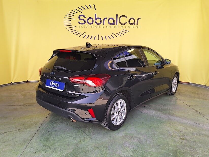 ford-focus-2022-gasolina-998cc