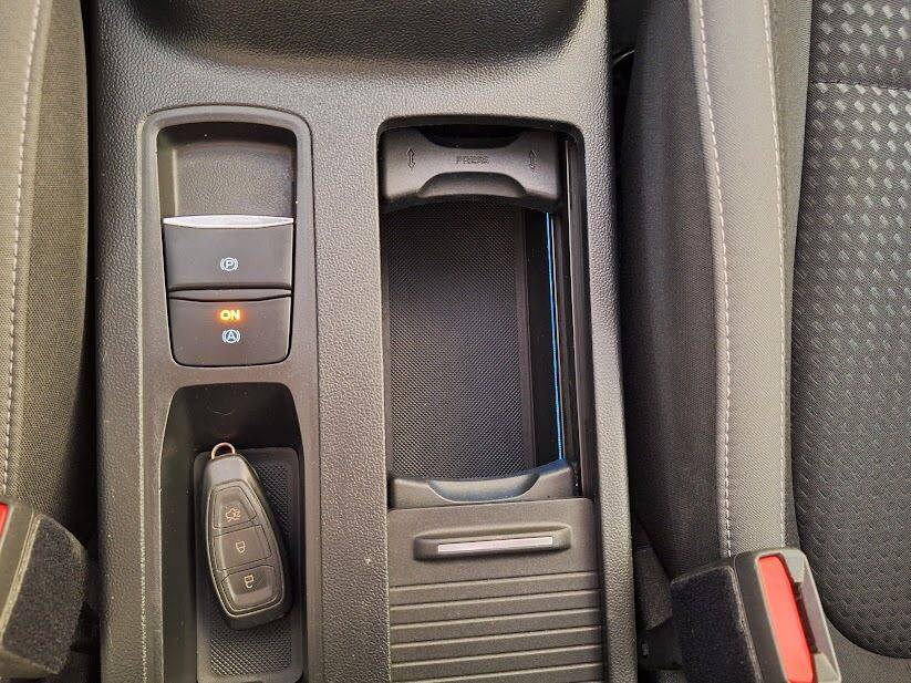 ford-focus-2022-gasolina-998cc