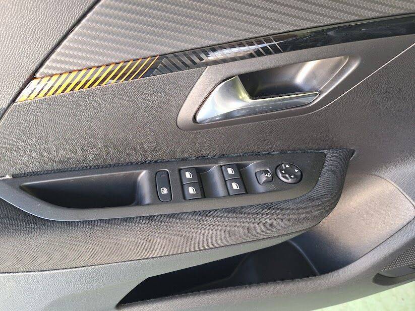 peugeot-208-2022-diesel-1499cc