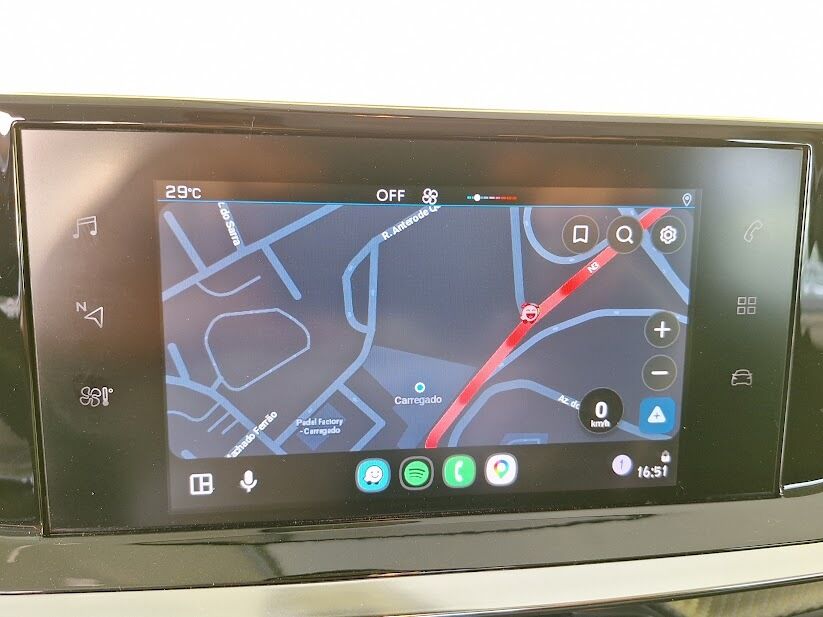 peugeot-208-2022-diesel-1499cc