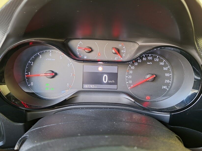 opel-corsa-2021-diesel-1499cc