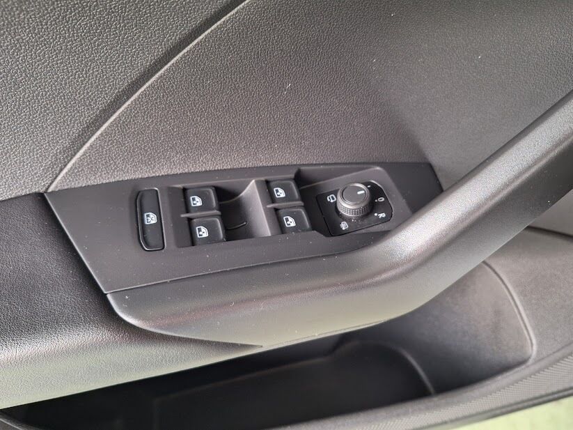 volkswagen-t-cross-2024-gasolina-999cc