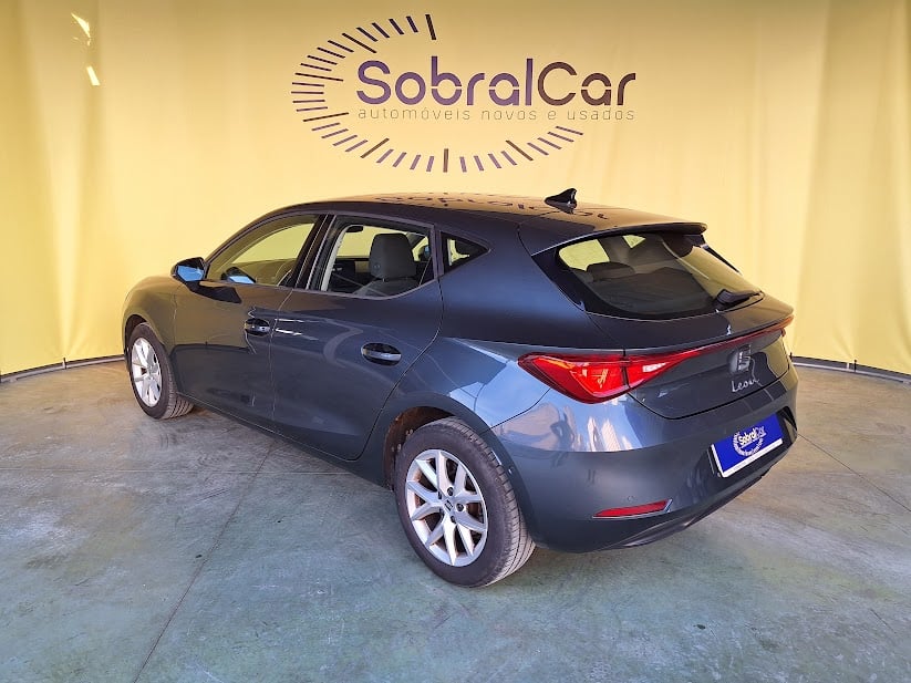 seat-leon-2022-gasolina-999cc