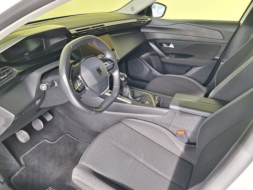 peugeot-308-2022-gasolina-1199cc