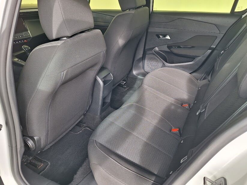 peugeot-308-2022-gasolina-1199cc
