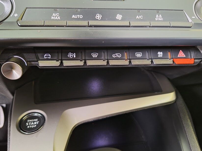 peugeot-308-2022-gasolina-1199cc