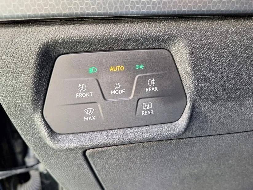 seat-leon-2022-gasolina-999cc