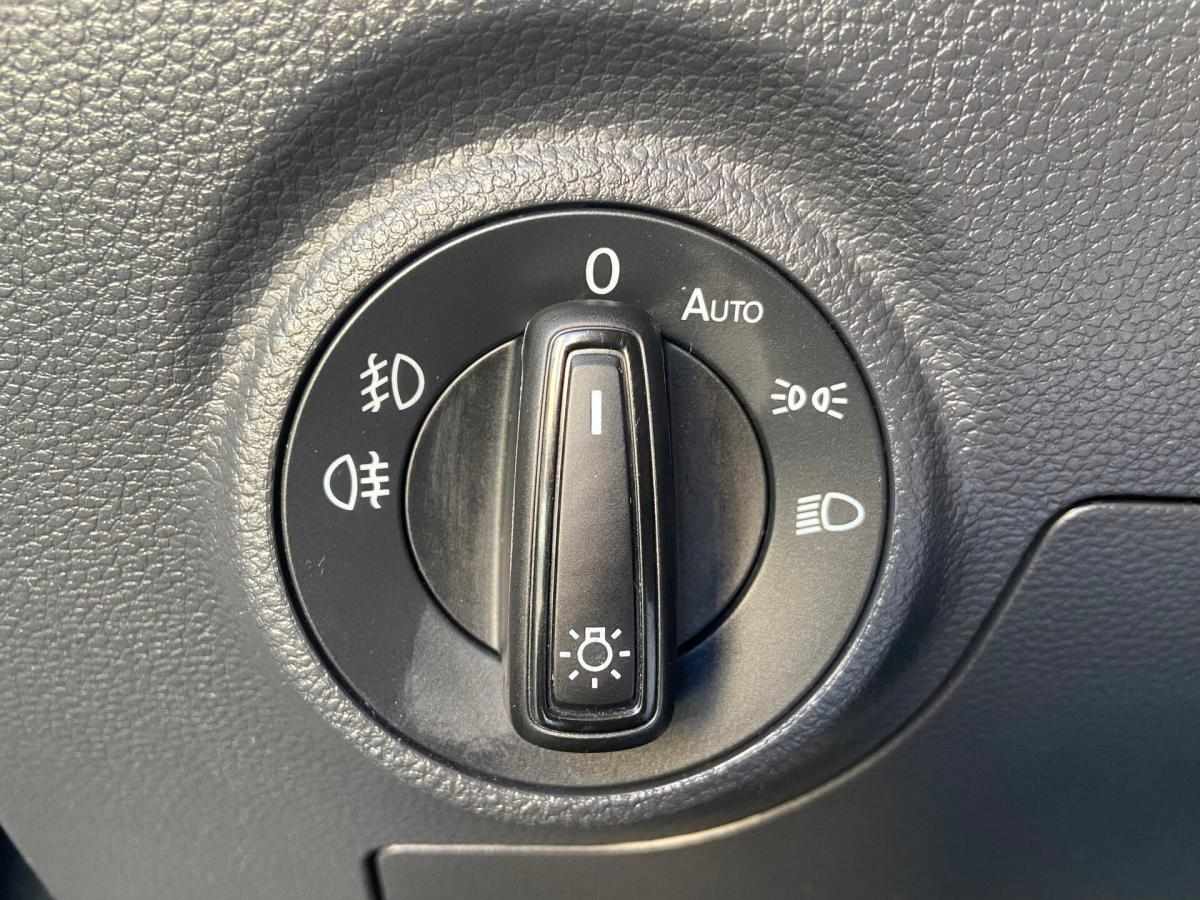 seat-ibiza-2023-gasolina-999cc