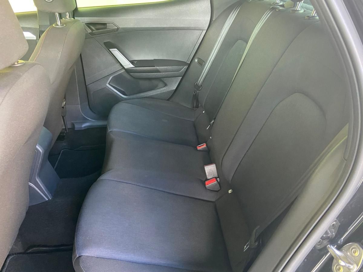 seat-ibiza-2023-gasolina-999cc