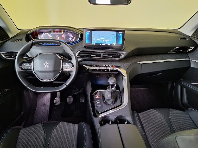 peugeot-3008-2022-diesel-1499cc