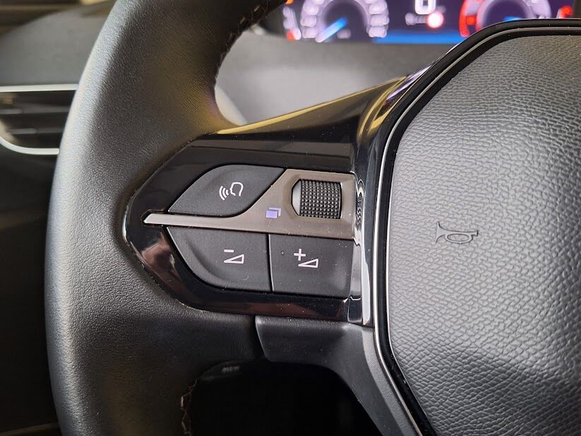 peugeot-3008-2022-diesel-1499cc