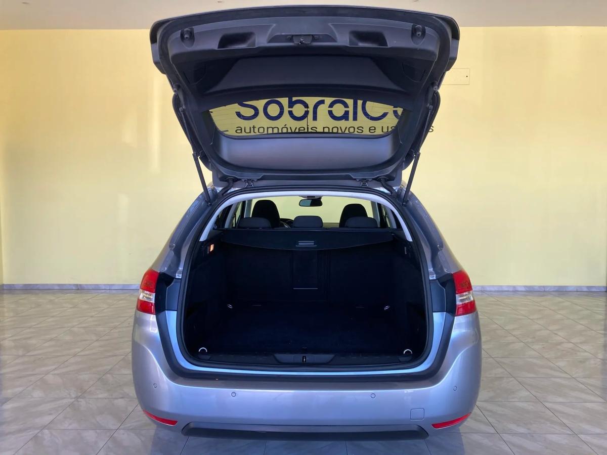 peugeot-308-sw-2020-diesel-1499cc