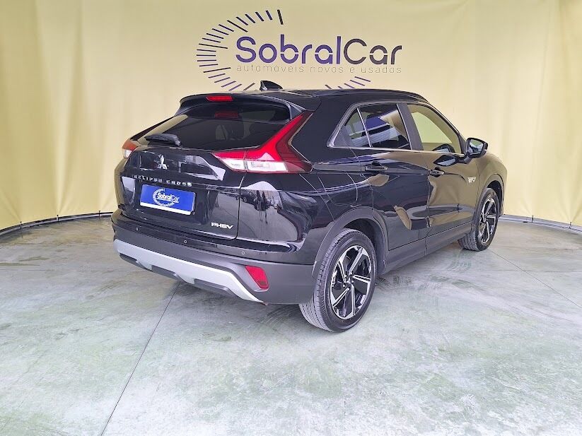 mitsubishi-eclipse-cross-2023-hibrido-a-gasolina-2360cc
