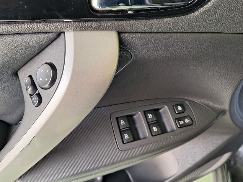 mitsubishi-eclipse-cross-2023-hibrido-a-gasolina-2360cc