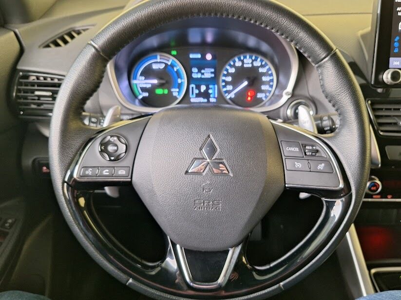 mitsubishi-eclipse-cross-2023-hibrido-a-gasolina-2360cc