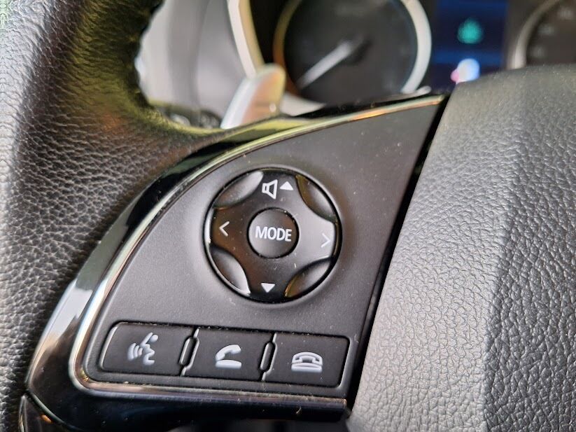 mitsubishi-eclipse-cross-2023-hibrido-a-gasolina-2360cc