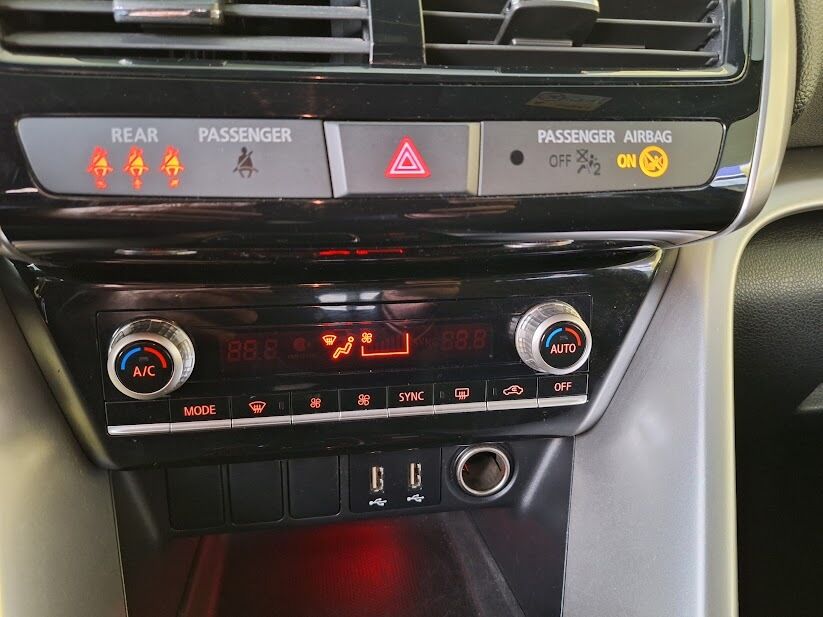 mitsubishi-eclipse-cross-2023-hibrido-a-gasolina-2360cc
