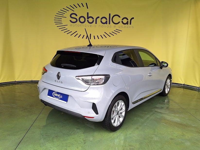 renault-clio-2024-diesel-1461cc