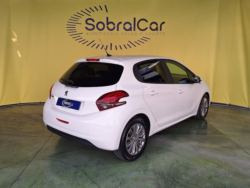 peugeot-208-2019-diesel-1499cc