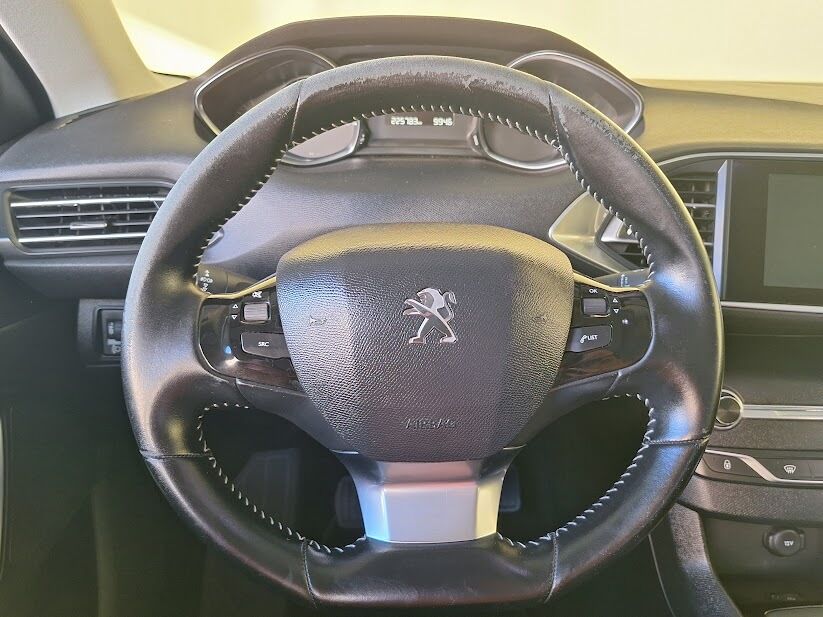peugeot-308-sw-2016-diesel-1560cc
