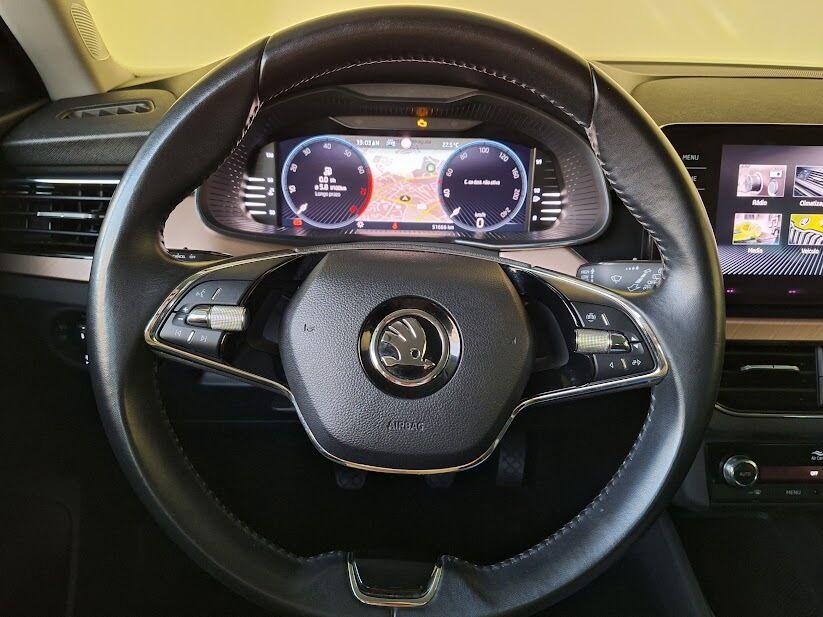 skoda-kamiq-2023-gasolina-999cc